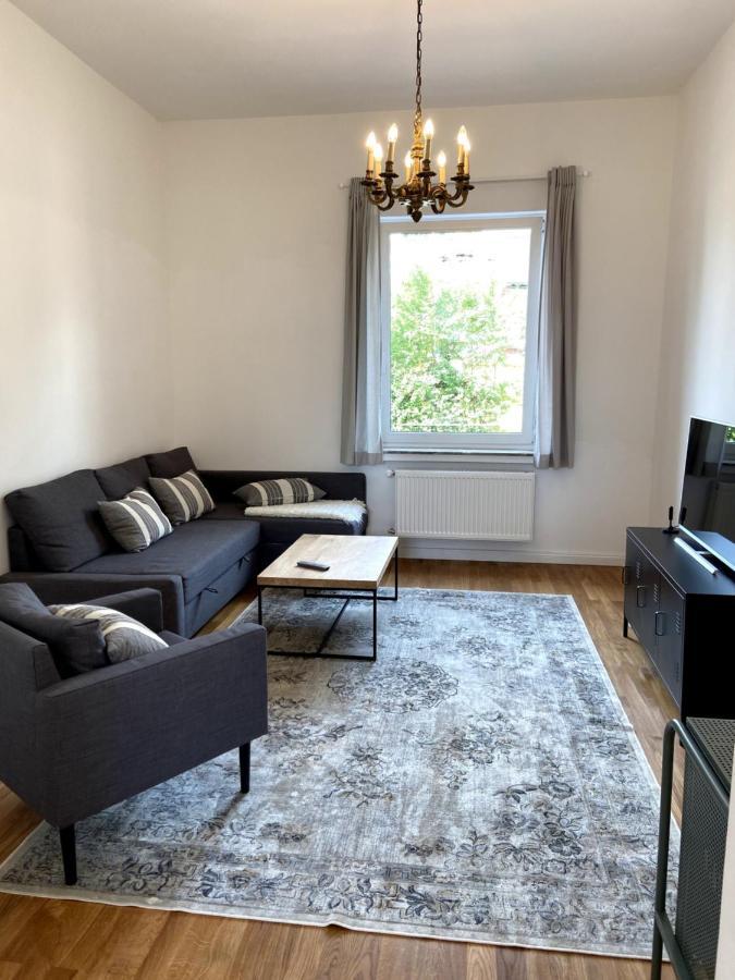 Wunderschoene Sanierte Vor Den Toren Koelns Appartement