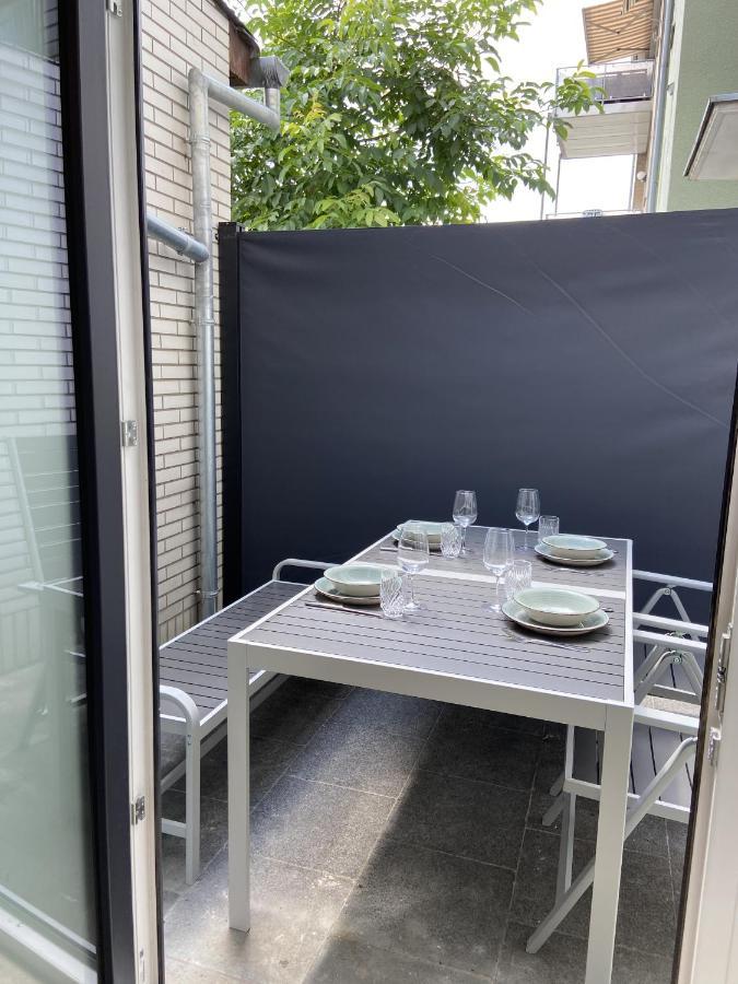 Wunderschoene Sanierte Vor Den Toren Koelns Apartment *