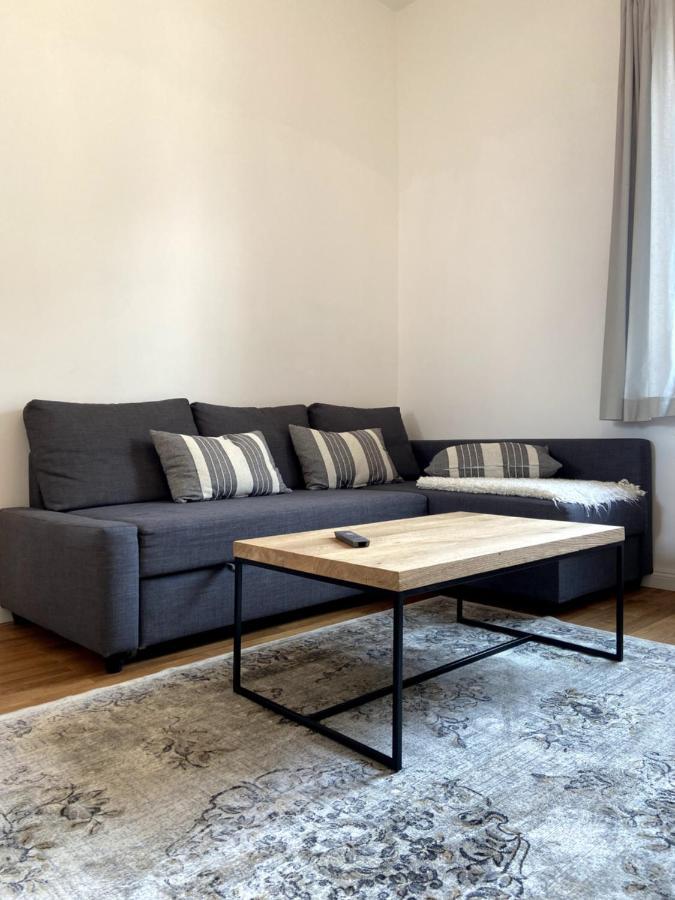 Apartment Wunderschoene Sanierte Vor Den Toren Koelns *